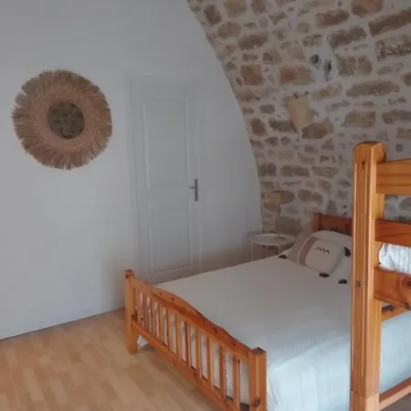 La Lauzet بيت للعطل